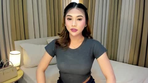 naughty_hunk_yuki online show from April 2026 07:17:01 AM