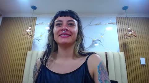 Kitten online show from June 2026 11:31:01 AM