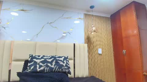 Kitten online show from July 2026 11:07:01 AM