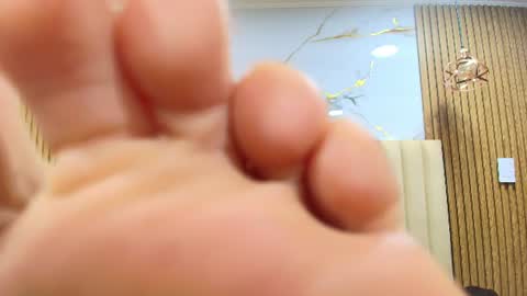 Kitten online show from July 2026 11:24:01 AM
