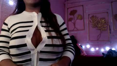 naughty_lorien143 online show from May 2026 12:54:01 PM