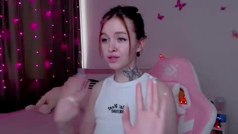 Mable online show from October 2025 03:43:01 AM