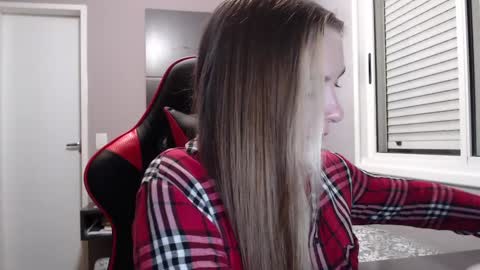 Ann online show from January 2025 02:00:02 AM