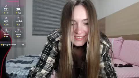 Snapshot of naughty_popa chatting on November 2025 04:23:02 AM Ann online show from November 2025 04:23:02 AM