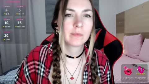 Snapshot of naughty_popa chatting on December 2025 02:27:01 AM Ann online show from December 2025 02:27:01 AM