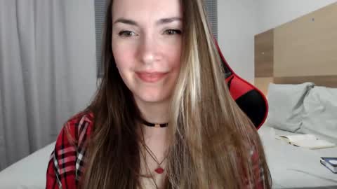 Snapshot of naughty_popa chatting on December 2025 01:43:02 AM Ann online show from December 2025 01:43:02 AM