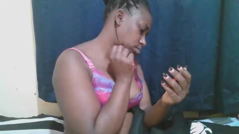 Snapshot of naughty_slender2 chatting on November 2025 03:08:02 AM jn online show from November 2025 03:08:02 AM