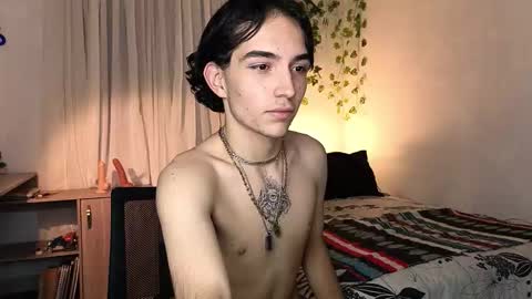 Snapshot of naughty_thompson1 chatting on February 2026 05:37:01 AM naughty_thompson1 online show from February 2026 05:37:01 AM