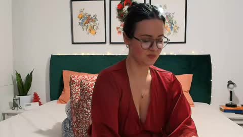 Snapshot of naughtybrunettexxx chatting on December 2024 11:23:02 PM NaughtyBrunetteXXX online show from December 2024 11:23:02 PM