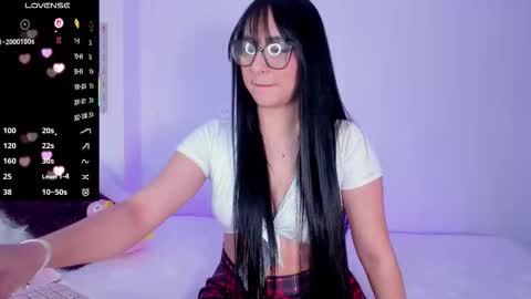      online show from October 2025 12:44:01 AM