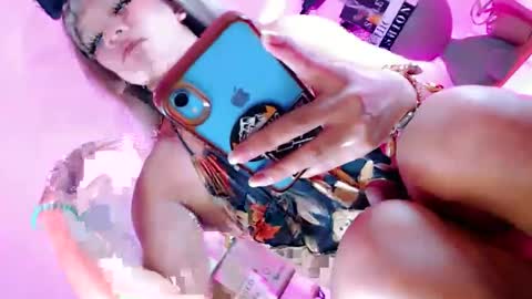 naughtybynight28 online show from October 2025 05:38:02 AM