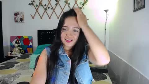 Valeria  online show from April 2026 09:21:02 PM
