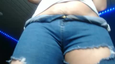 Snapshot of naughtyhotsquirt chatting on April 2026 04:34:02 PM Kimberly online show from April 2026 04:34:02 PM