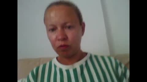 naughtyjennyblondeuk online show from June 2026 05:07:01 PM
