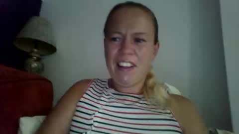 naughtyjennyblondeuk online show from July 2026 12:42:01 PM