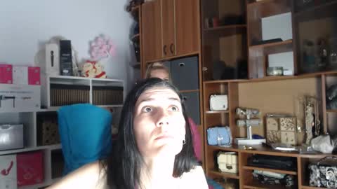 Alexia online show from May 2026 06:40:01 AM