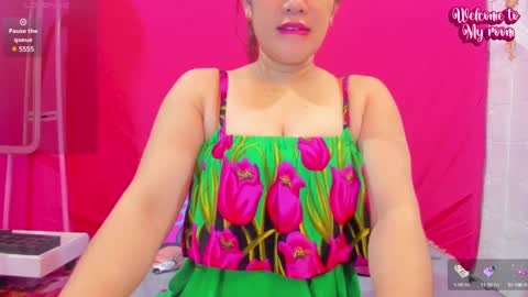 Snapshot of naughtymhavz chatting on January 2025 11:05:01 PM marvie mhavz online show from January 2025 11:05:01 PM