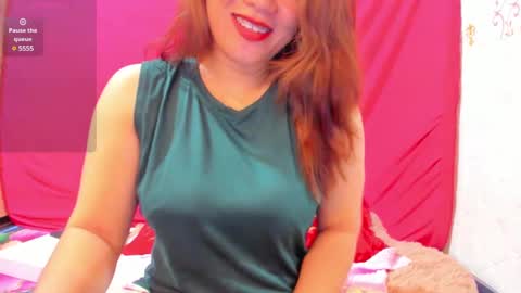 Snapshot of naughtymhavz chatting on March 2025 01:05:02 PM marvie mhavz online show from March 2025 01:05:02 PM