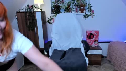 Snapshot of naughtymilane chatting on February 2025 12:40:01 AM Milana - on air every day except Wednesday from 9 pm to 4 am European time online show from February 2025 12:40:01 AM