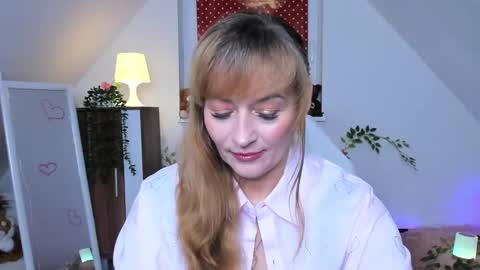 Snapshot of naughtymilane chatting on October 2025 08:39:01 PM Milana - on air every day except Wednesday from 9 pm to 4 am European time online show from October 2025 08:39:01 PM