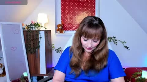 Milana - on air every day except Wednesday from 9 pm to 4 am European time online show from May 2026 07:41:01 PM