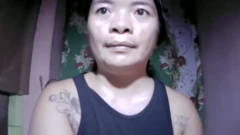 naughtymom_33 online show from May 2026 09:42:01 PM