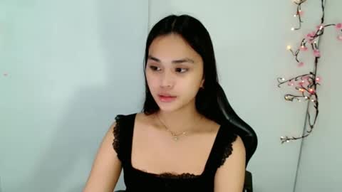 ELISE online show from April 2026 08:09:02 PM
