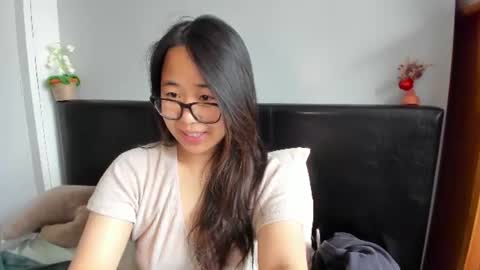 Gigi Chu  online show from June 2026 12:04:02 PM