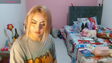 Snapshot of naughtyplayass chatting on December 2024 07:18:01 AM naughtyplayass online show from December 2024 07:18:01 AM