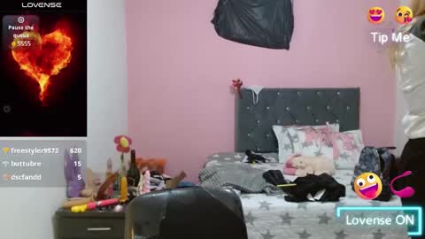 Snapshot of naughtyplayass chatting on January 2025 12:59:01 AM naughtyplayass online show from January 2025 12:59:01 AM