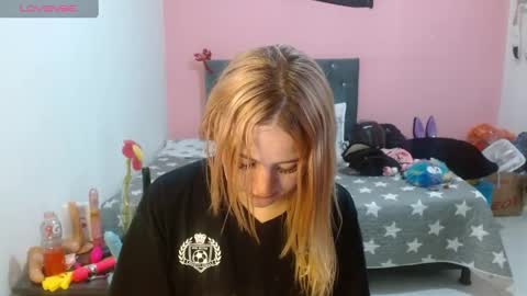 Snapshot of naughtyplayass chatting on January 2025 10:02:01 AM naughtyplayass online show from January 2025 10:02:01 AM