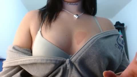 naughtyplayass online show from February 2026 07:25:02 PM