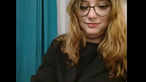 Ella - Naughty Rapunzel online show from March 2026 11:08:01 PM