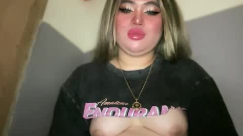 Snapshot of naughtyrosecum chatting on November 2025 03:36:01 PM Rose Wilson online show from November 2025 03:36:01 PM