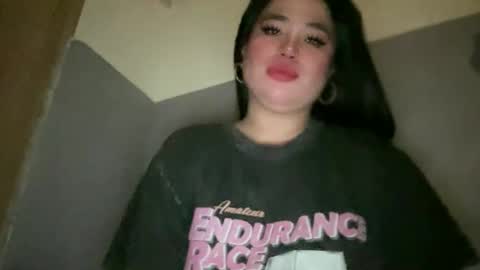 Snapshot of naughtyrosecum chatting on December 2025 10:04:01 PM Rose Wilson online show from December 2025 10:04:01 PM