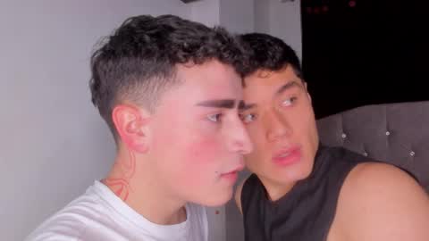 Snapshot of naughtysalomon chatting on February 2026 12:09:02 AM Salomon and Andy online show from February 2026 12:09:02 AM