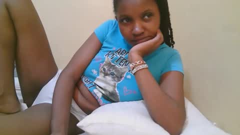 naughtyqueen online show from October 2025 02:09:02 AM