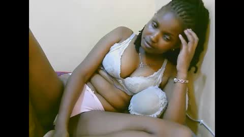 naughtyqueen online show from October 2025 10:36:01 PM