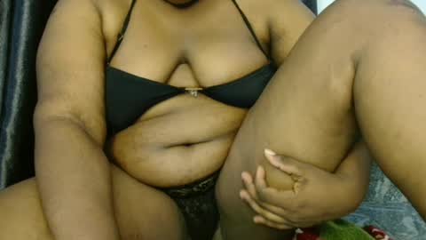 naughtyslut02 online show from June 2026 03:42:02 AM