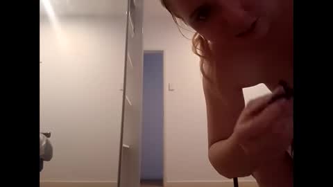 Naughty Jess online show from May 2026 05:49:01 AM