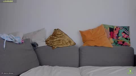 Nautica online show from September 2025 02:27:01 PM