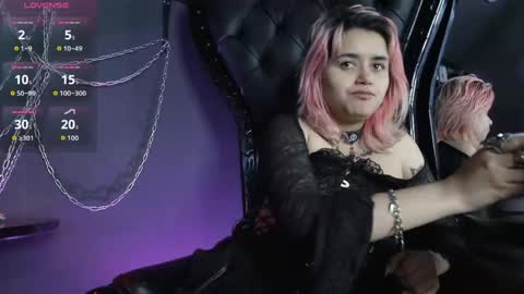 Navier  online show from May 2026 04:10:01 AM