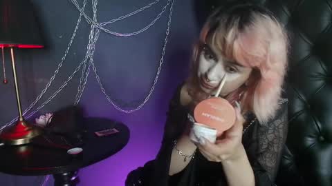 Navier  online show from May 2026 02:51:01 AM