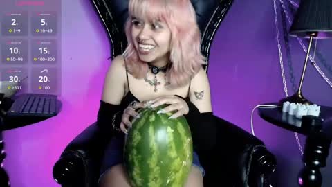 Navier  online show from May 2026 03:03:02 AM