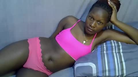 Snapshot of navy_kaia chatting on April 2026 09:15:01 AM sexylover online show from April 2026 09:15:01 AM