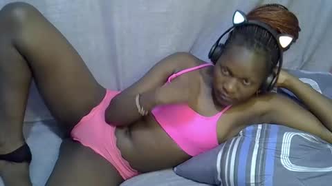Snapshot of navy_kaia chatting on April 2026 09:08:01 PM sexylover online show from April 2026 09:08:01 PM