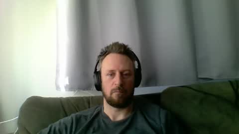 nawtydom1977 online show from December 2024 04:05:02 PM