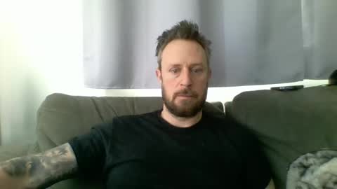 nawtydom1977 online show from March 2025 01:17:02 PM