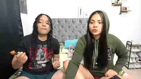 nay_and_aleja online show from December 2025 03:45:02 AM