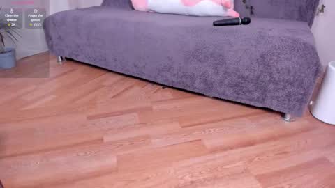 Snapshot of naya_mirel chatting on March 2026 09:11:01 PM Kira online show from March 2026 09:11:01 PM